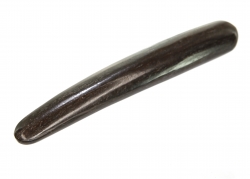 Massagestab versteinertes Holz, Griffel, dunkles Holz, in Hornform, ca. 13,5 cm