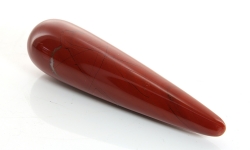 Massagestab, Griffel, Roter Jaspis, ca. 9 cm, polierte Oberfläche, konisch
