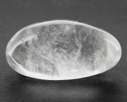 Bergkristall Trommelstein, glasklar, ca. 159 g, Handschmeichler