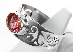 Rosa Turmalin Ring facettiert, 925er Silber, filigrane Handarbeit, Ringgröße 55, inklusive Schmuckverpackung